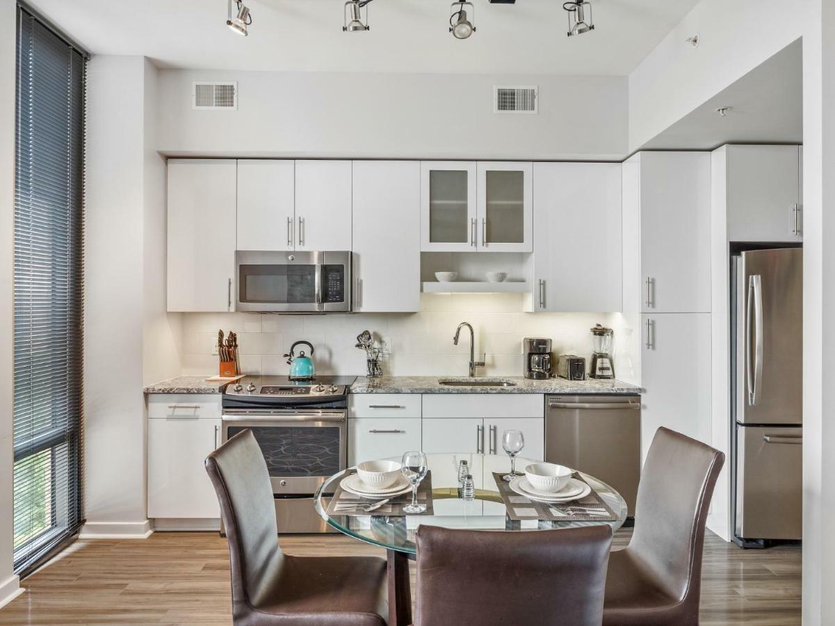 Global Luxury Suites In Downtown Bethesda Pokoj fotografie