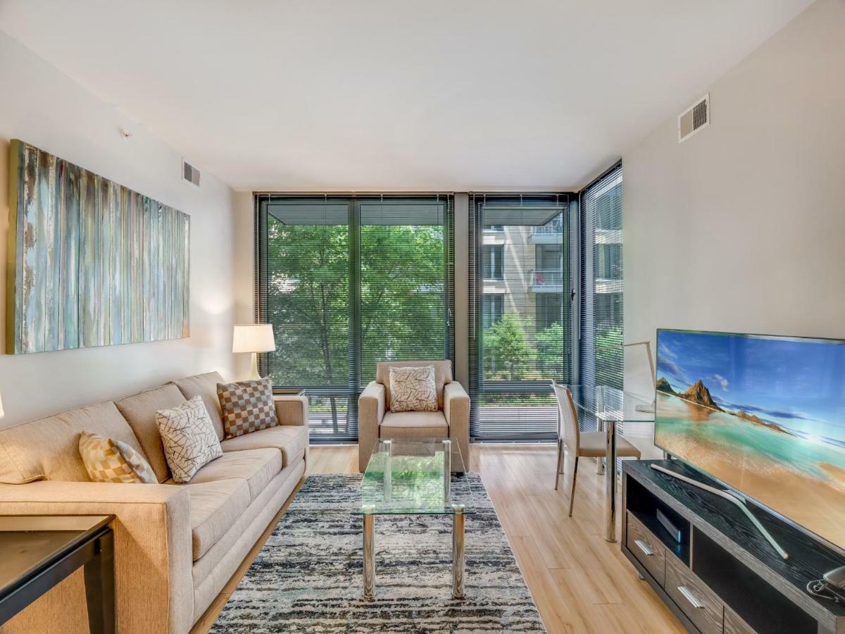 Global Luxury Suites In Downtown Bethesda Pokoj fotografie